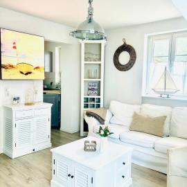 Maisonette-Fewo unter Reet, 50m zum Meer, Strandidyll Zingst