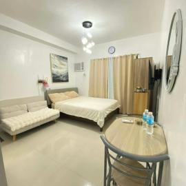Family Room Condo in Minglanilla, hotell sihtkohas Minglanilla