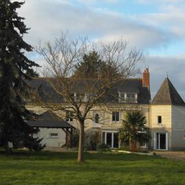 Les Devants De Rupuanne、Bréhémontのホテル