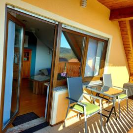 Ferienwohnung am Römigswäldchen โรงแรมในBurgwindheim