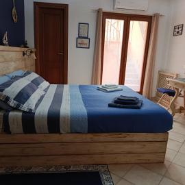Guest room ‘’Sottocoperta’’, хотел в Infernetto