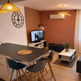 Duplex 2 chambres Meximieux centre ville
