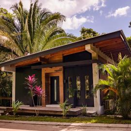 Villa Sea Breeze, готель у місті Вест-Енд