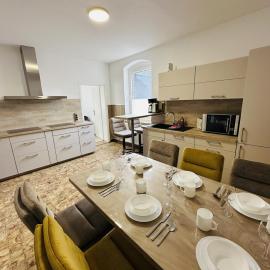 Stilvolles Stadthaus mit 5 Schlafzimmern und 2 Bädern in Braunschweig, hotel Braunschweigben