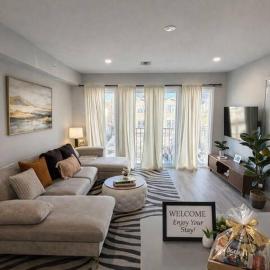 Cozy Rooftop Home, Near Downtown Newark, EWR & NYC, hotel in Newark