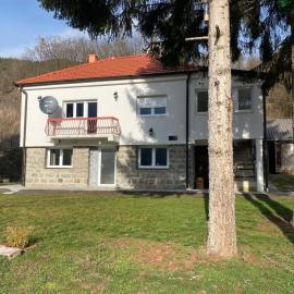 Apartmani Đorović - Jošanička Banja, hotel in Jošanička Banja