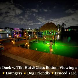 Villa Salt & Sol at Cape Harbour - Gulf Access, Dock with 13,000lb Boat Lift, Tiki Hut and Glass Bottom Viewing Area, Fishing and Beach gear, 4 complimentary watercraft, Bikes for Adults and Children, HTD Pool, Fenced yard, Dog Friendly!, hotel v destinaci Cape Coral