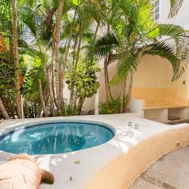 Casa o Villa Puente del Mar Families y Grupos, Pets, Wifi Roku tv and Jacuzzi Privada Puente del Mar, hotel i Acapulco