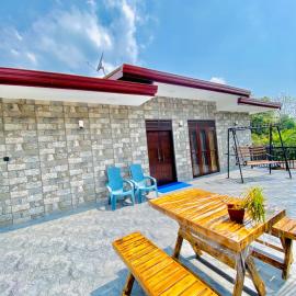 Shanu Heaven Villa