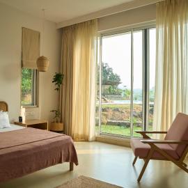 Hideaway88, A Private Hillside Nature Retreat