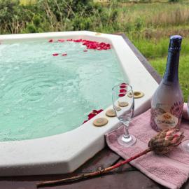 Drakensberg Protea Villa, hotel in Winterton