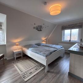 Strand 450 m - ruhig - 2 SZ - WLAN & Parkplatz