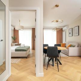 Sand Boho Harmony Luxury - AC Parking & Balcony - by UniqueRent, hotel a Wrocław