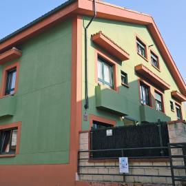Casa Vacacional El Alisu, hotel in Arriondas