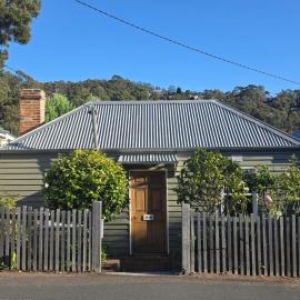 Cascade Cottage Circa 1840