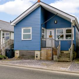 2 Bed in Cowes oc-73374