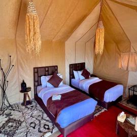 Big Dipper Luxury Camp, hotell i Merzouga