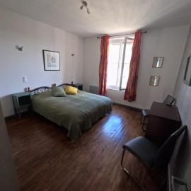 Appartement pour 6 personnes au Vigeant, hotel di Le Vigeant
