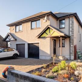 Spacious 3 Bedroom Retreat for up to 6, hotel in Fife