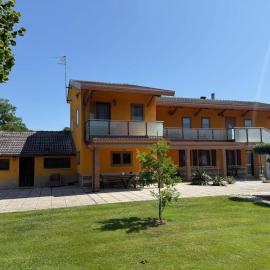 Apartment in Rosolina Mare with Private Parking