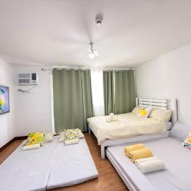 Studio For 2-6 Pax Near SM Lanang with Fast Wifi
