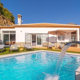 Villa Rosa de Cómpeta Canillas de Albaida by Ruralidays, hotel a Árchez