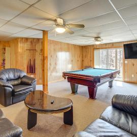 2 Mi to Dtwn Ellijay! Outdoorsy Escape w/ Hot Tub