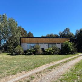 Casa con acceso al lago en Futrono، فندق في فيوترونو