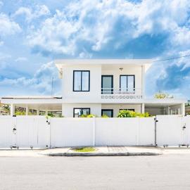 Tropical Getaway, hotel i Aguadilla