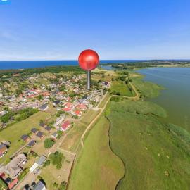 Ostsee-Nest, sonniges kleines Ferienhäuschen am Achterwasser, 800m Strand, hotel u gradu 'Zempin'