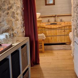 La chambre secrète, hotel u gradu 'Aiguèze'