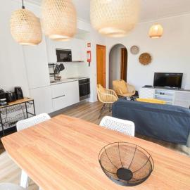 Beach House Quiaios, hotel in Figueira da Foz