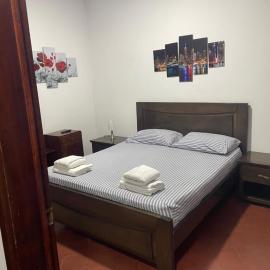 Habitación para pareja Baño Privado piscina en Buga