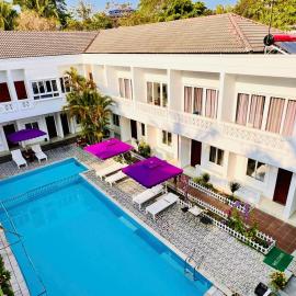 Laverder Resort