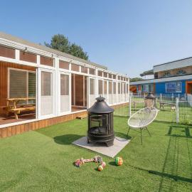Pocheo Welcome Paw and Meow Pet Pension, khách sạn ở Pocheon
