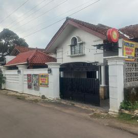 OYO 95179 Namira Guest House Syariah