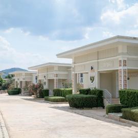 ไร่ทิพย์โอชาคีรี ฟาร์มสเตย์ ป่าละอู, hotel in Ban Pa Lau