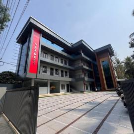 vaznest, hotel v destinácii Nilambūr