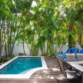 Windsor Townhomes #3, hótel í Key West