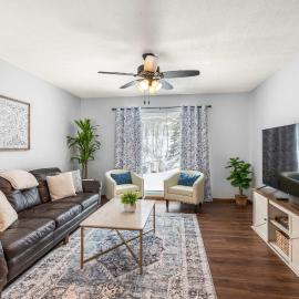 Legacy Farm Retreat Cozy Stay, готель у місті Burlington