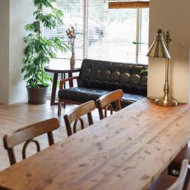 有間書屋 BookstoreAround Inn, hotel in Meinong