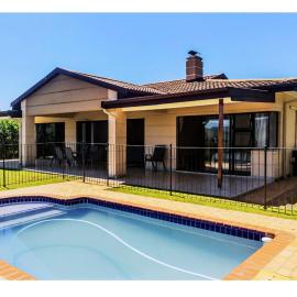 Serenity, Cathkin Estates by Euphoric Leisure، فندق في وينترتون