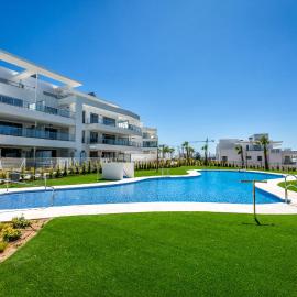 ViVi Homes - Luxor Gym, Pool, Terrace & Beach، فندق في ميخاس