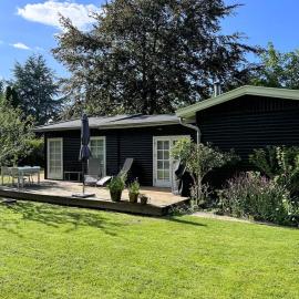 Cottage With Beach Path Near Gilleleje
