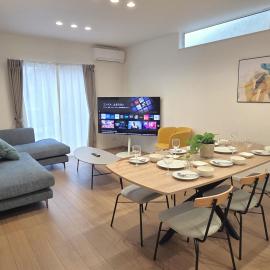 新築貸し切り宿 Karatsu House A, отель в городе Карацу