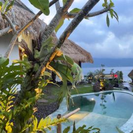 Santhi Loka, hotel in Kubupenlokan