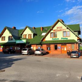 Dom Wczasowy Centrum Pieniny, hotel u gradu 'Maniowy'