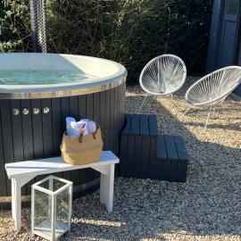 House Lexington mit Sauna & Whirlpool am See, hotel v destinaci Wettringen