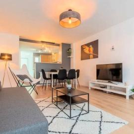 Ravissante New 3 chambres Roubaix, hotell sihtkohas Roubaix
