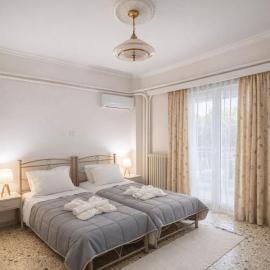 Aioliana Apartments